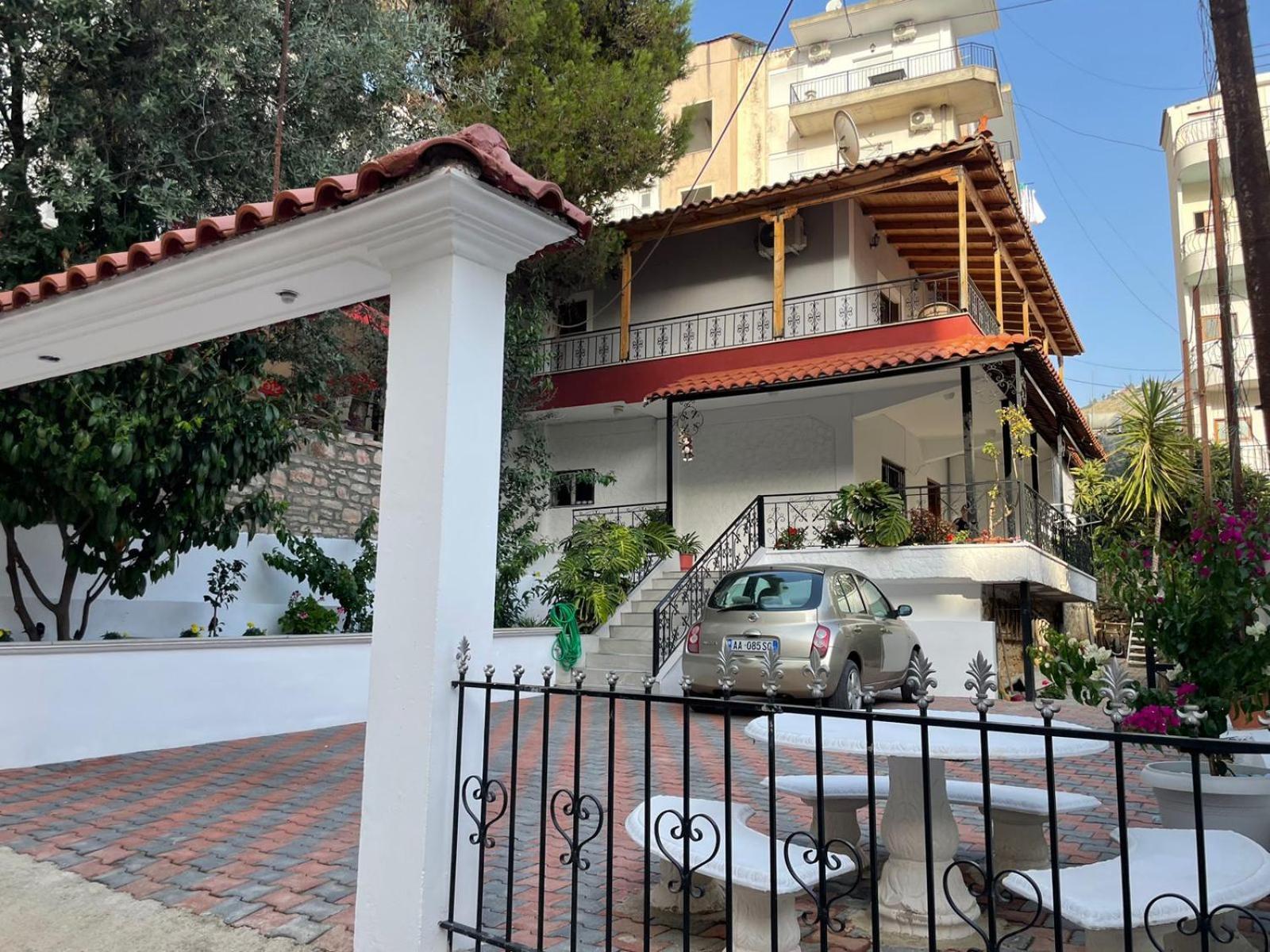 Kejsi Apartaments Sarande Luaran gambar